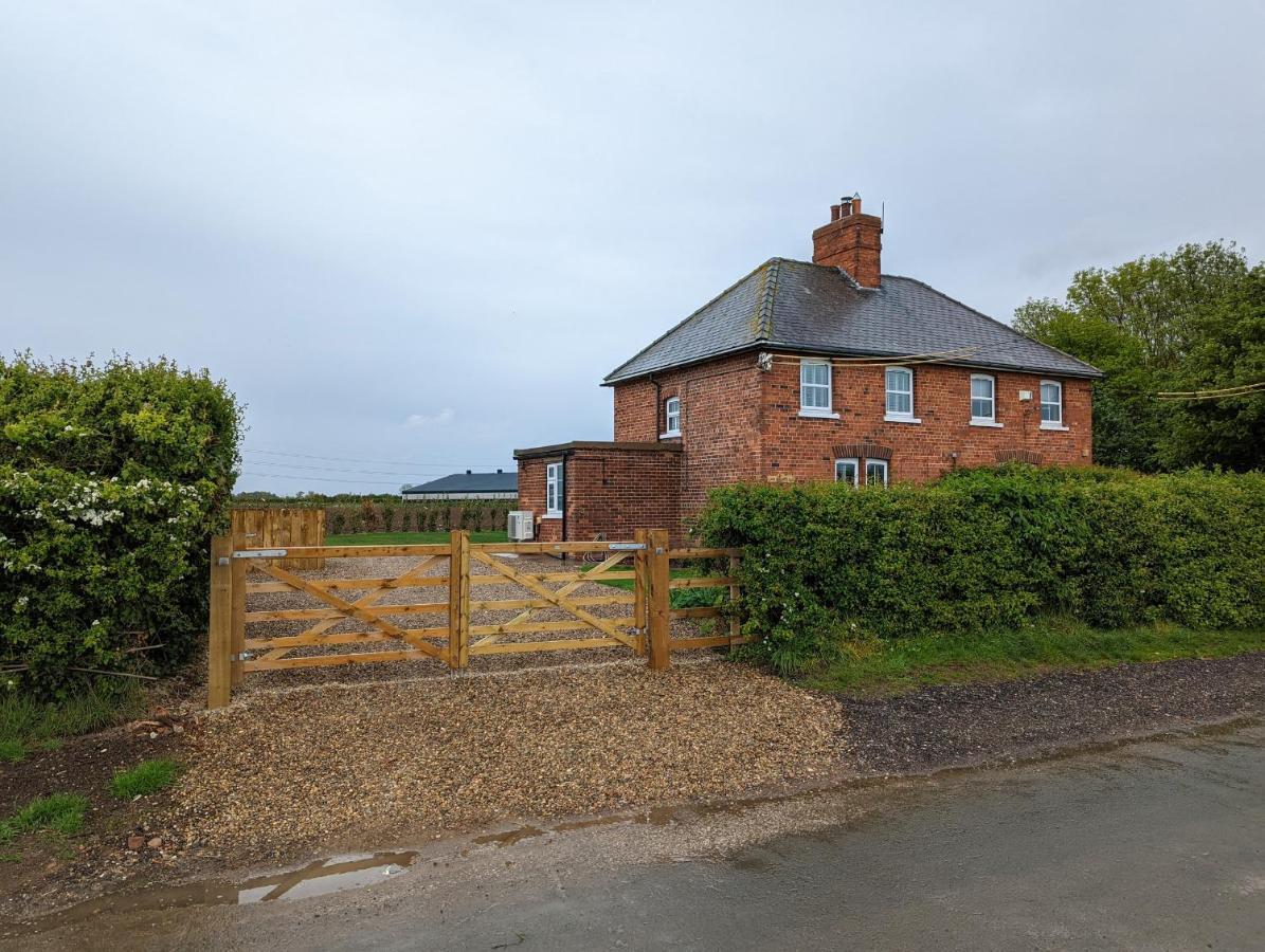 2 Lane End Cottages キングストン・アポン・ハル エクステリア 写真